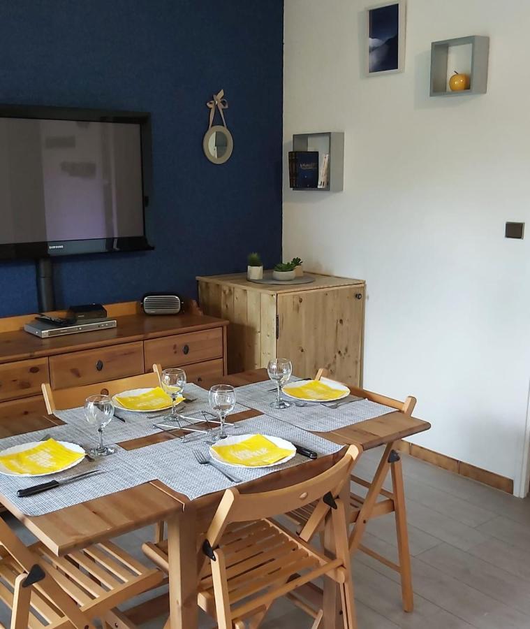 Beautiful Studio With Balcony In Briancon Exterior photo